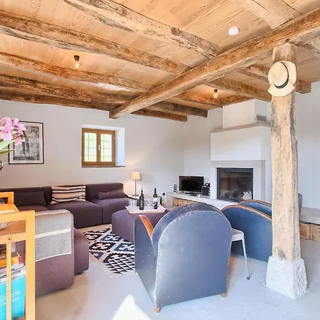 Robur Holiday home Groznjan