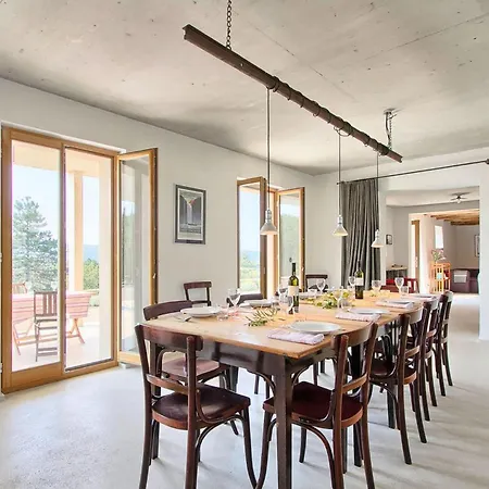 Holiday home Robur Groznjan